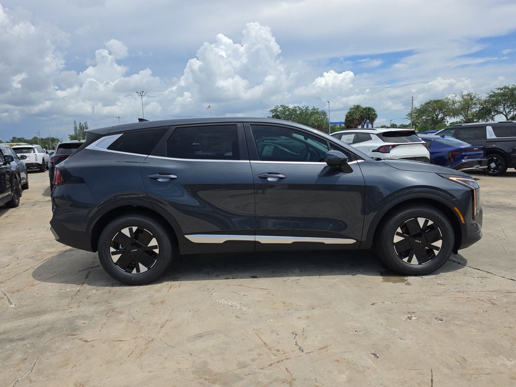 2027 Kia Sportage Hybrid LX