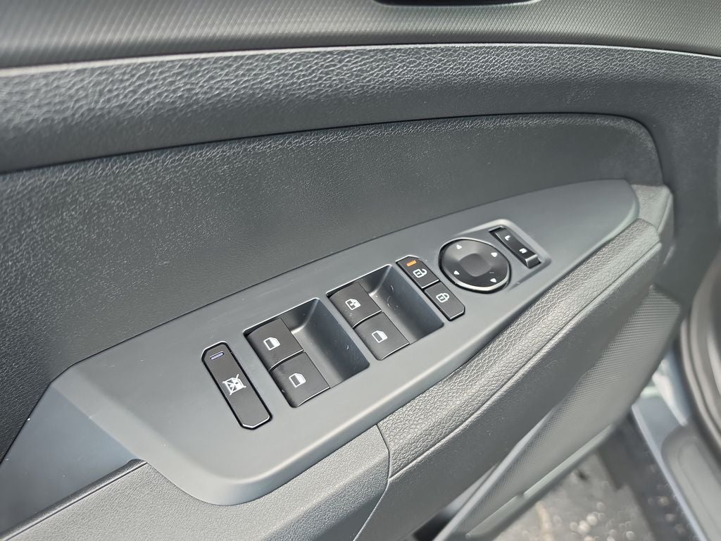2027 Kia Sportage Hybrid LX
