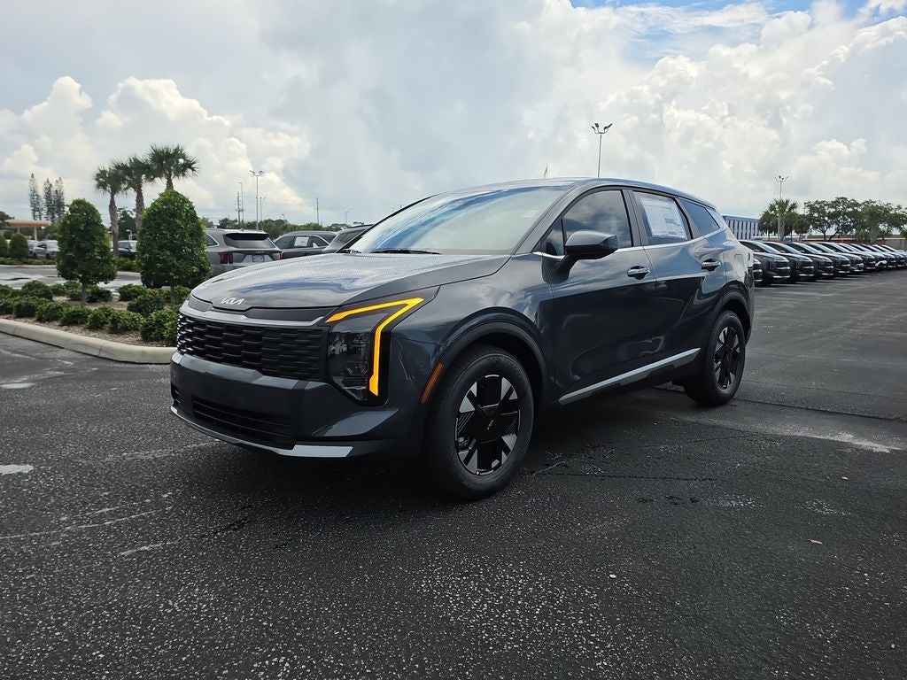 2027 Kia Sportage Hybrid LX