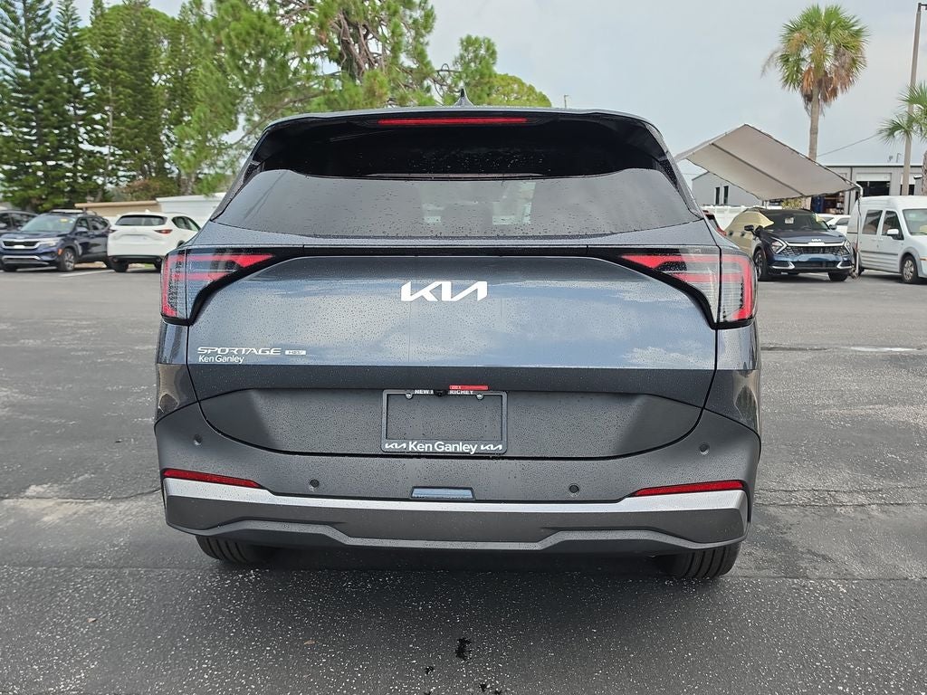 2027 Kia Sportage Hybrid LX