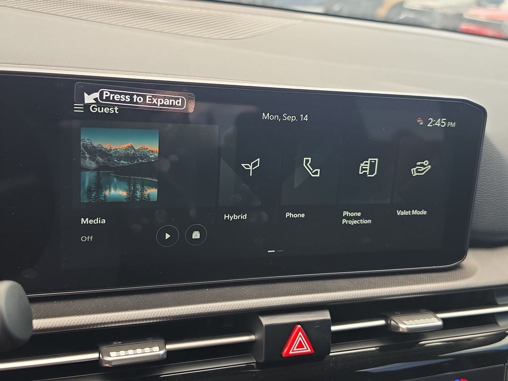 2027 Kia Sportage Hybrid LX