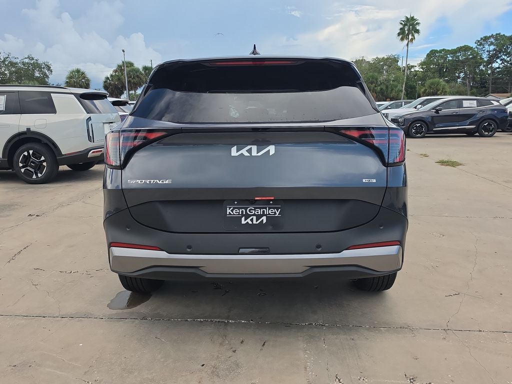 2027 Kia Sportage Hybrid LX