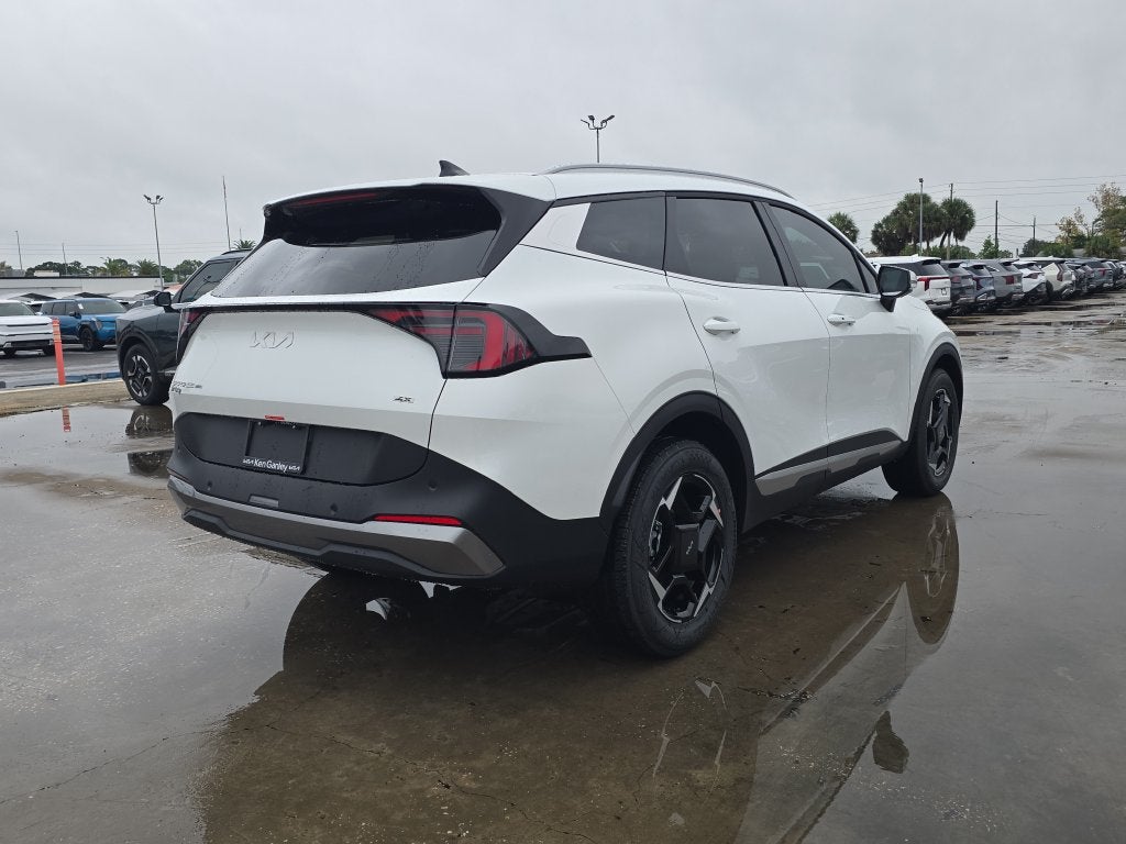 2027 Kia Sportage Hybrid EX
