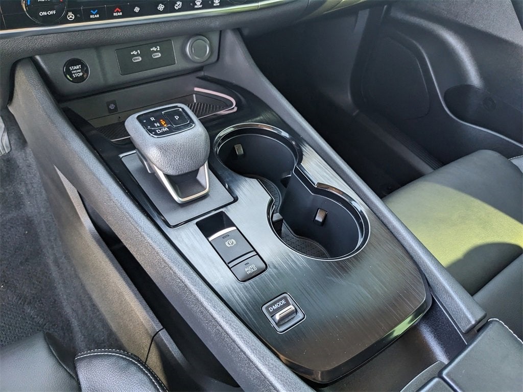 2025 Nissan Rogue SL