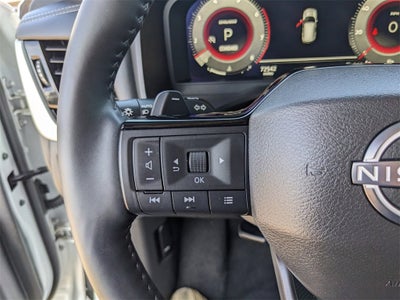 2025 Nissan Rogue SL