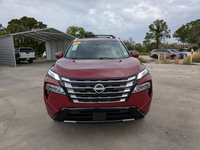 2025 Nissan Rogue Platinum