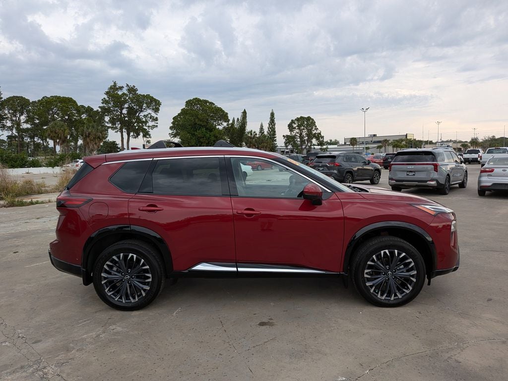 2025 Nissan Rogue Platinum