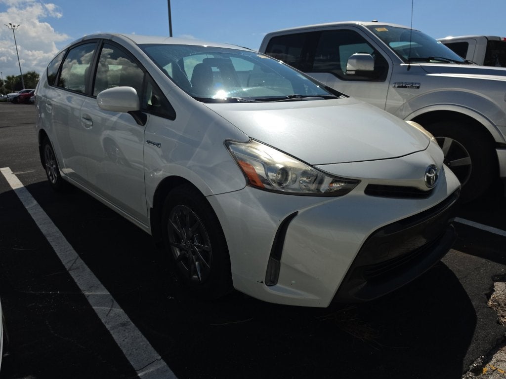 2015 Toyota Prius v Three