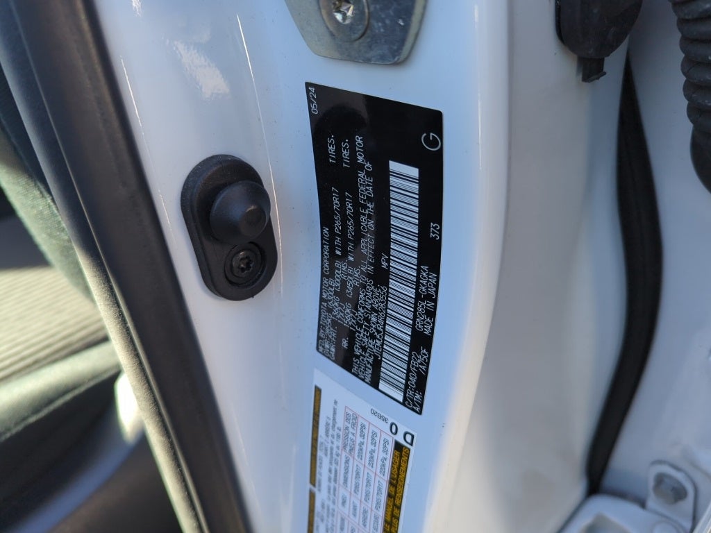 2024 Toyota 4Runner SR5