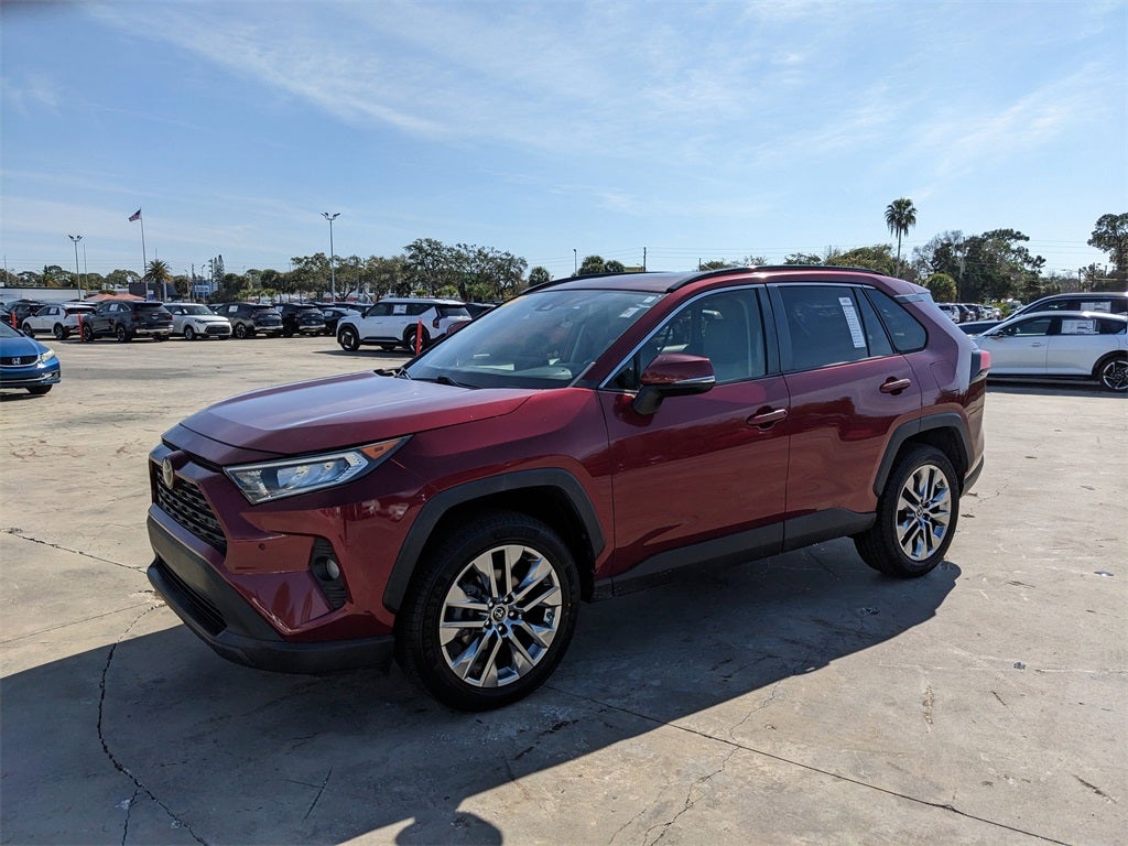 2019 Toyota RAV4 XLE Premium