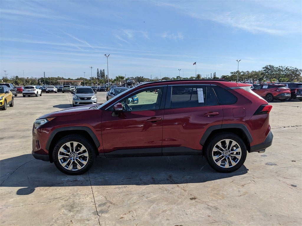 2019 Toyota RAV4 XLE Premium