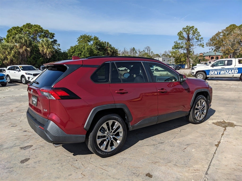 2019 Toyota RAV4 XLE Premium
