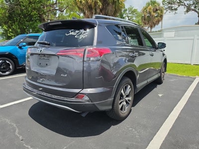 2018 Toyota RAV4 XLE