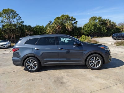 2017 Hyundai Santa Fe SE