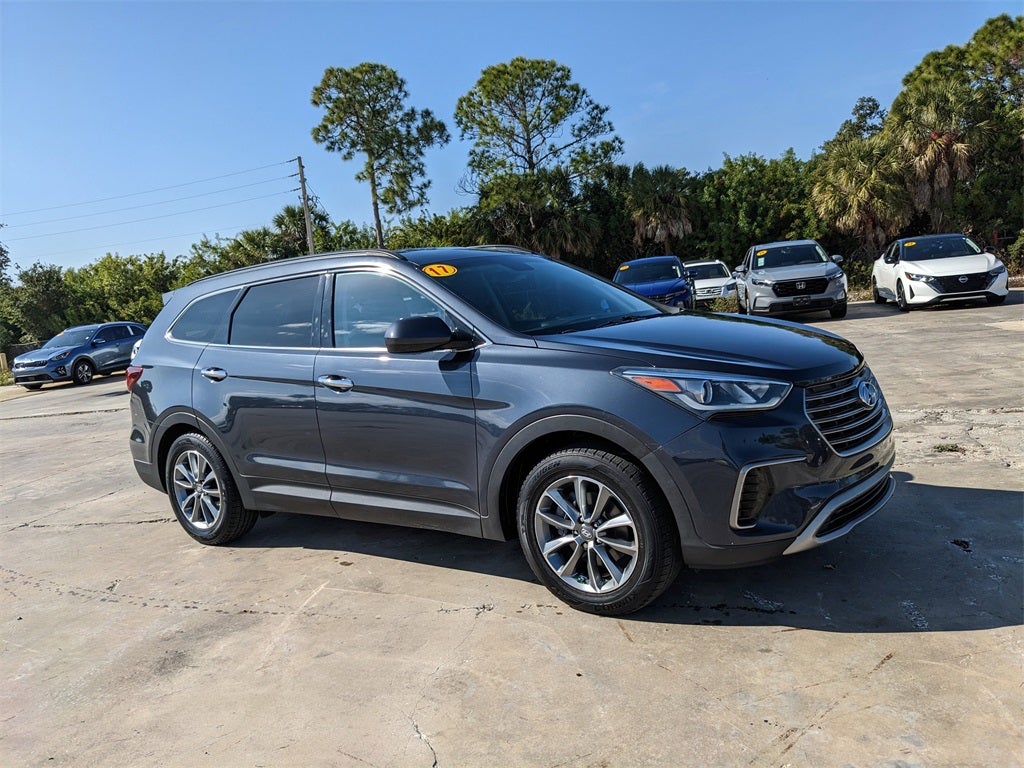 2017 Hyundai Santa Fe SE