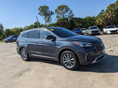 2017 Hyundai Santa Fe SE