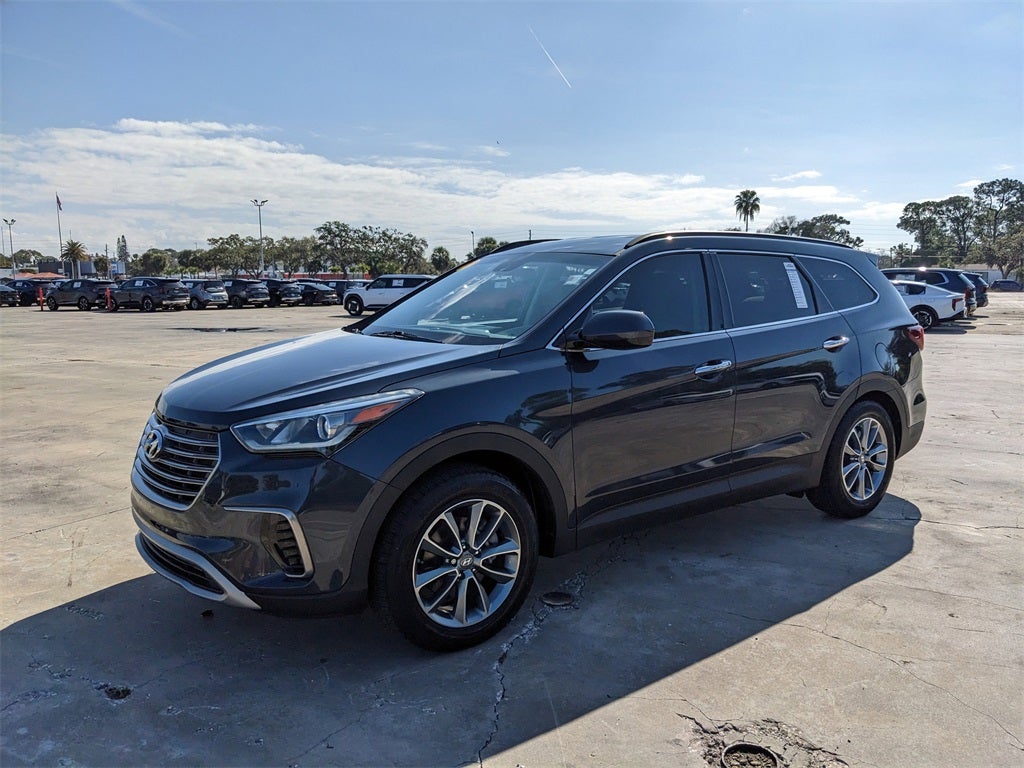 2017 Hyundai Santa Fe SE
