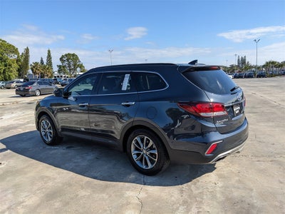 2017 Hyundai Santa Fe SE