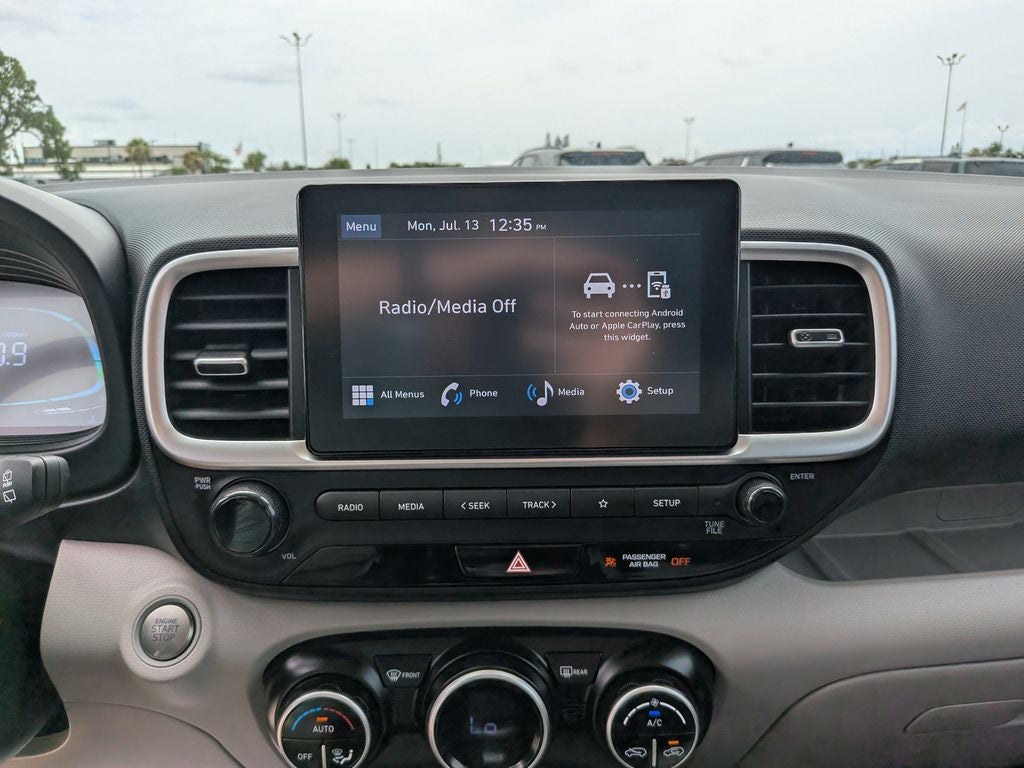 2024 Hyundai Venue SEL