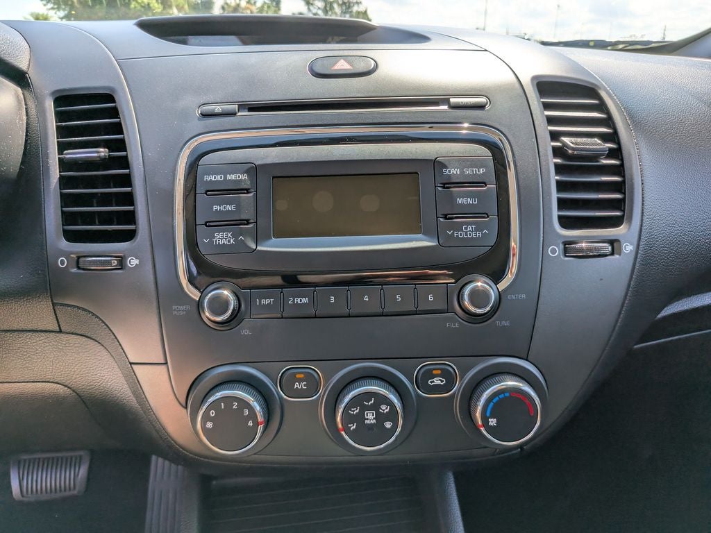 2017 Kia Forte5 LX