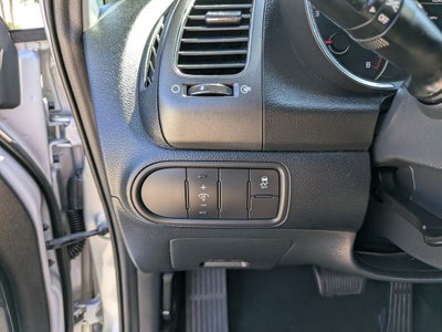 2017 Kia Forte5 LX