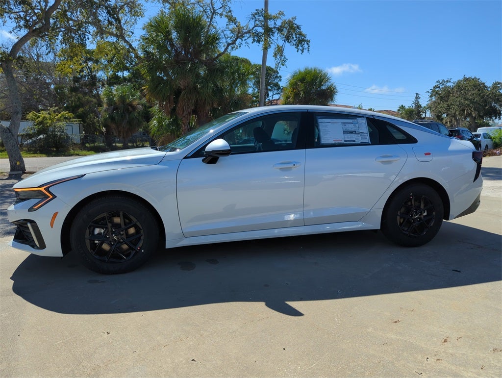 2026 Kia K5 LXS