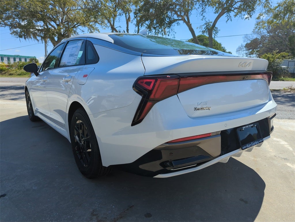2026 Kia K5 LXS
