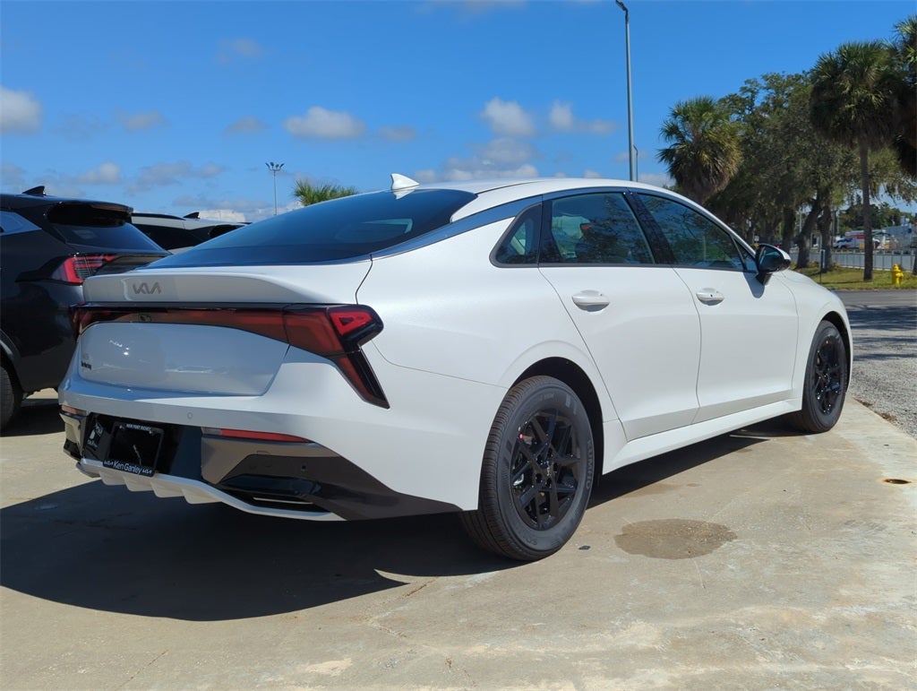 2026 Kia K5 LXS