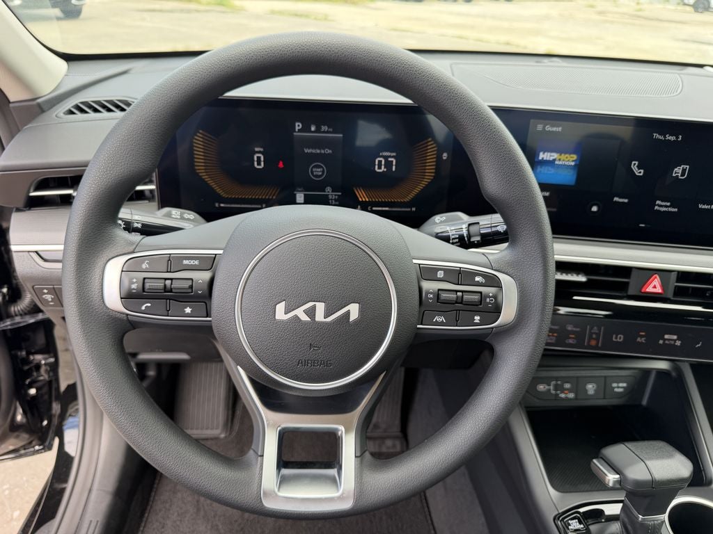 2026 Kia K5 LXS