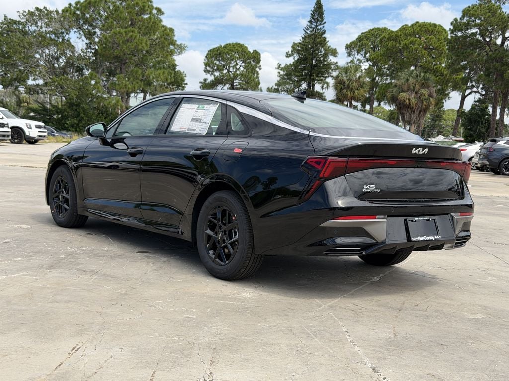 2026 Kia K5 LXS