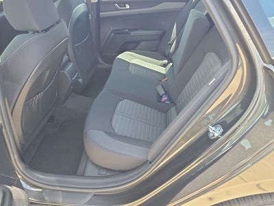 2026 Kia K5 LXS