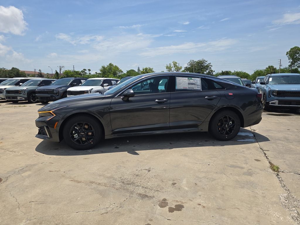 2026 Kia K5 LXS