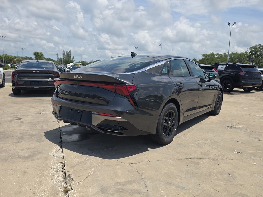 2026 Kia K5 LXS