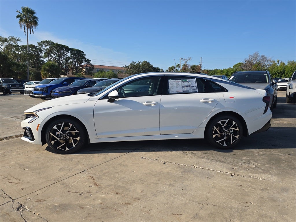 2026 Kia K5 EX