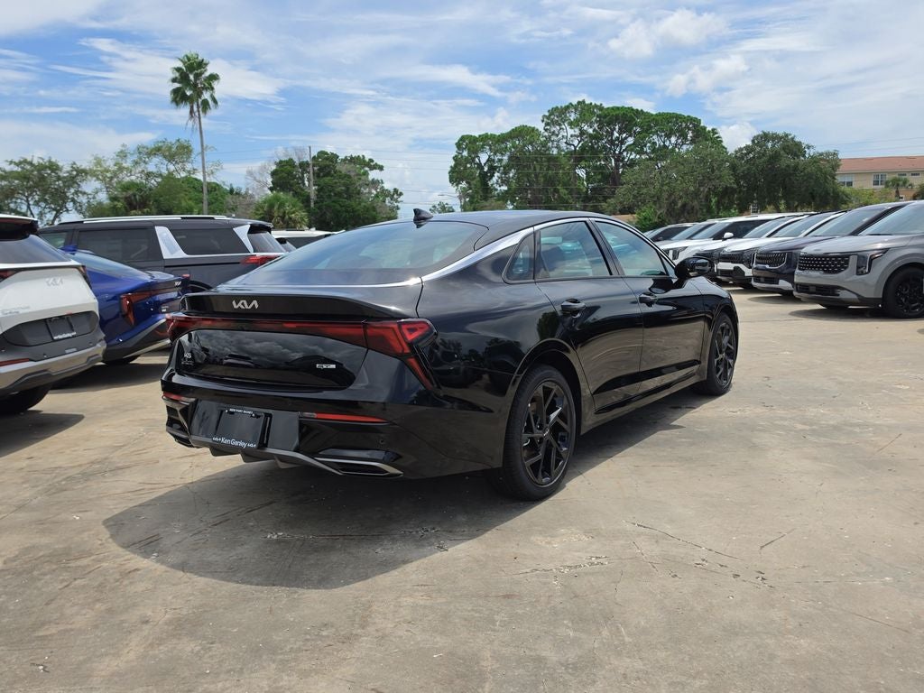 2026 Kia K5 GT-Line