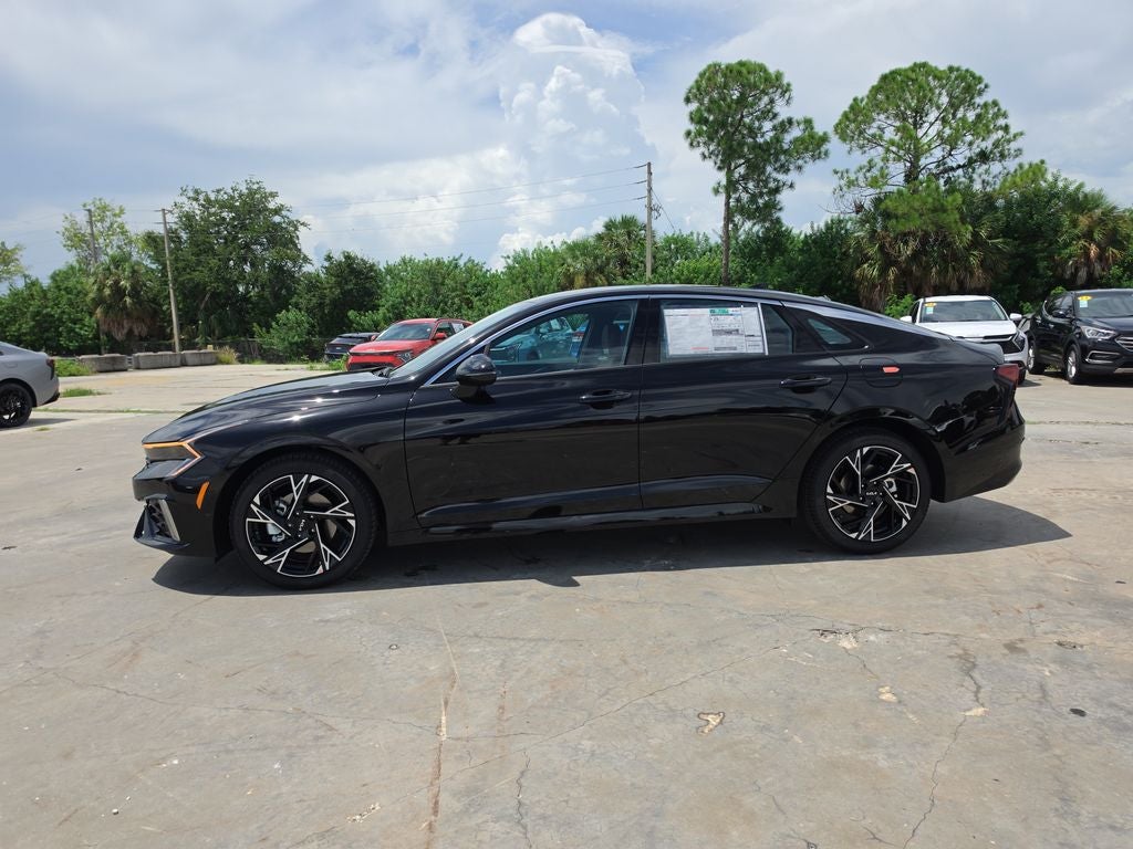 2026 Kia K5 GT-Line
