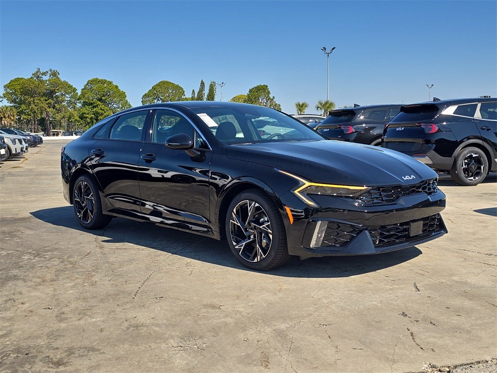 2026 Kia K5 GT-Line