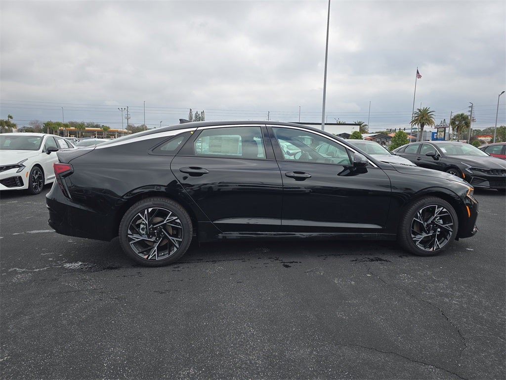 2026 Kia K5 GT-Line
