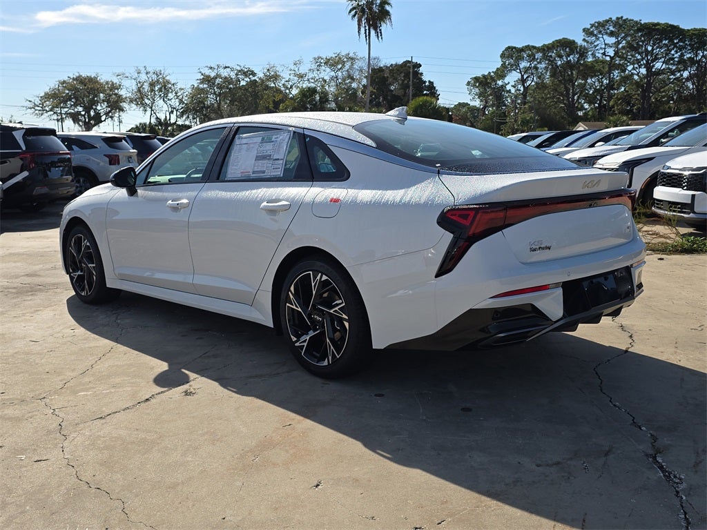 2026 Kia K5 GT-Line