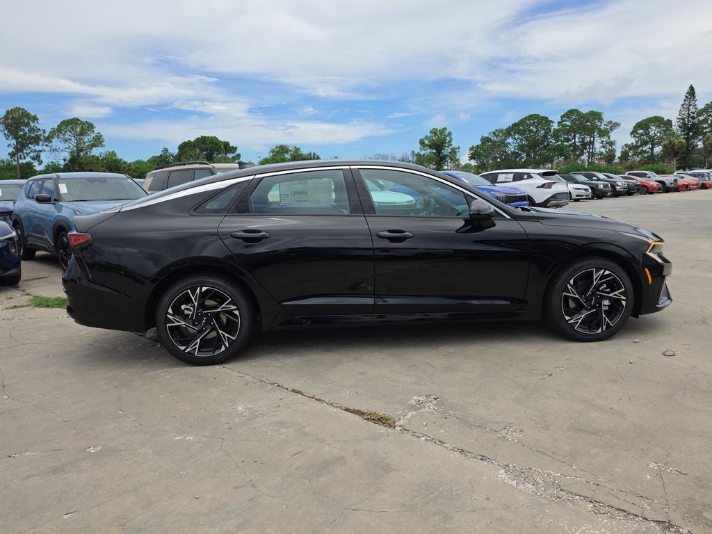 2026 Kia K5 GT-Line