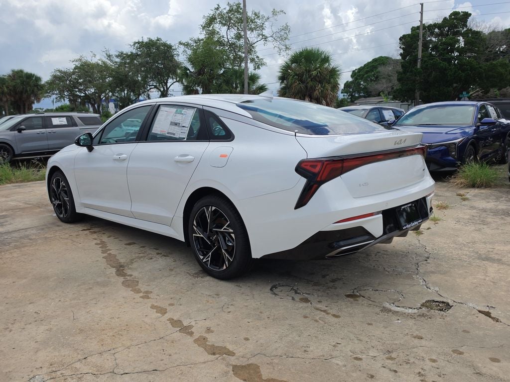 2026 Kia K5 GT-Line