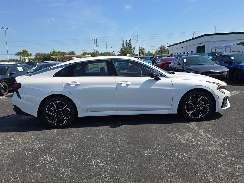 2026 Kia K5 GT-Line