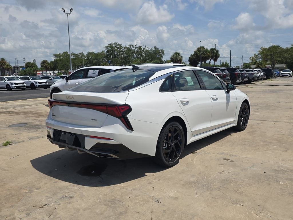 2026 Kia K5 GT-Line