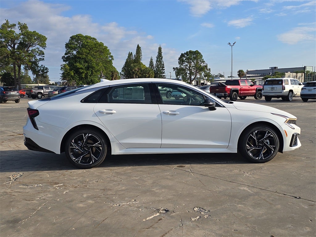 2026 Kia K5 GT-Line