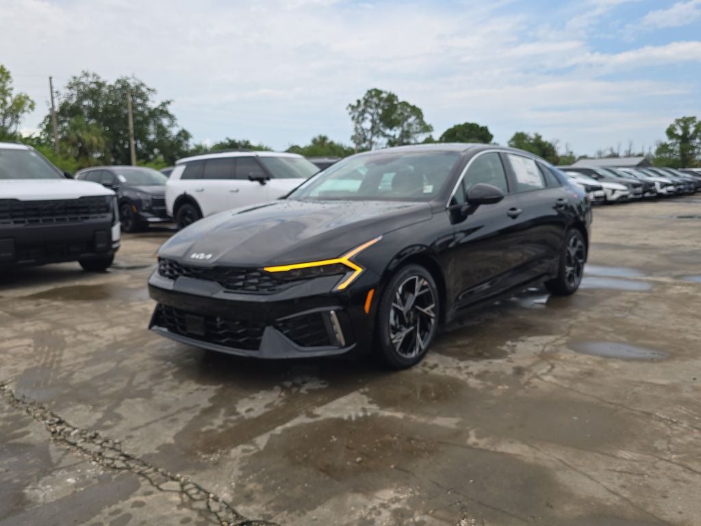 2026 Kia K5 GT-Line