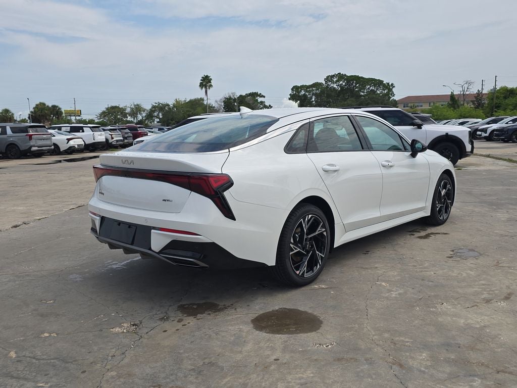 2026 Kia K5 GT-Line
