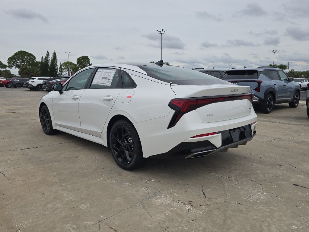 2027 Kia K5 GT-Line