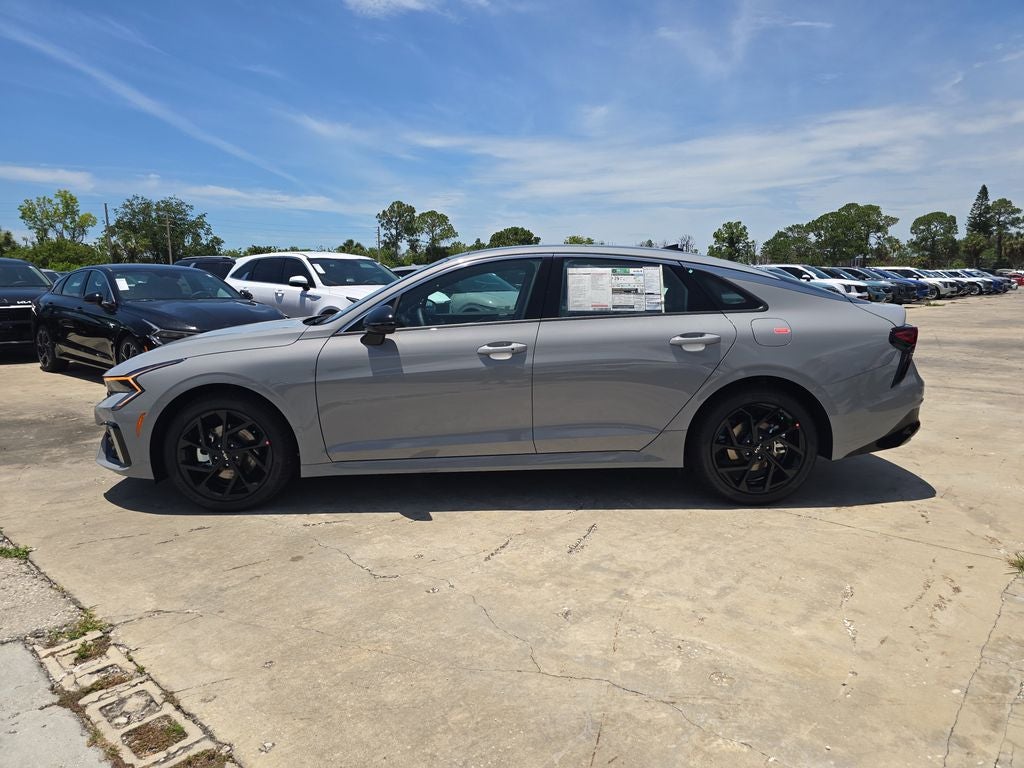 2026 Kia K5 GT-Line