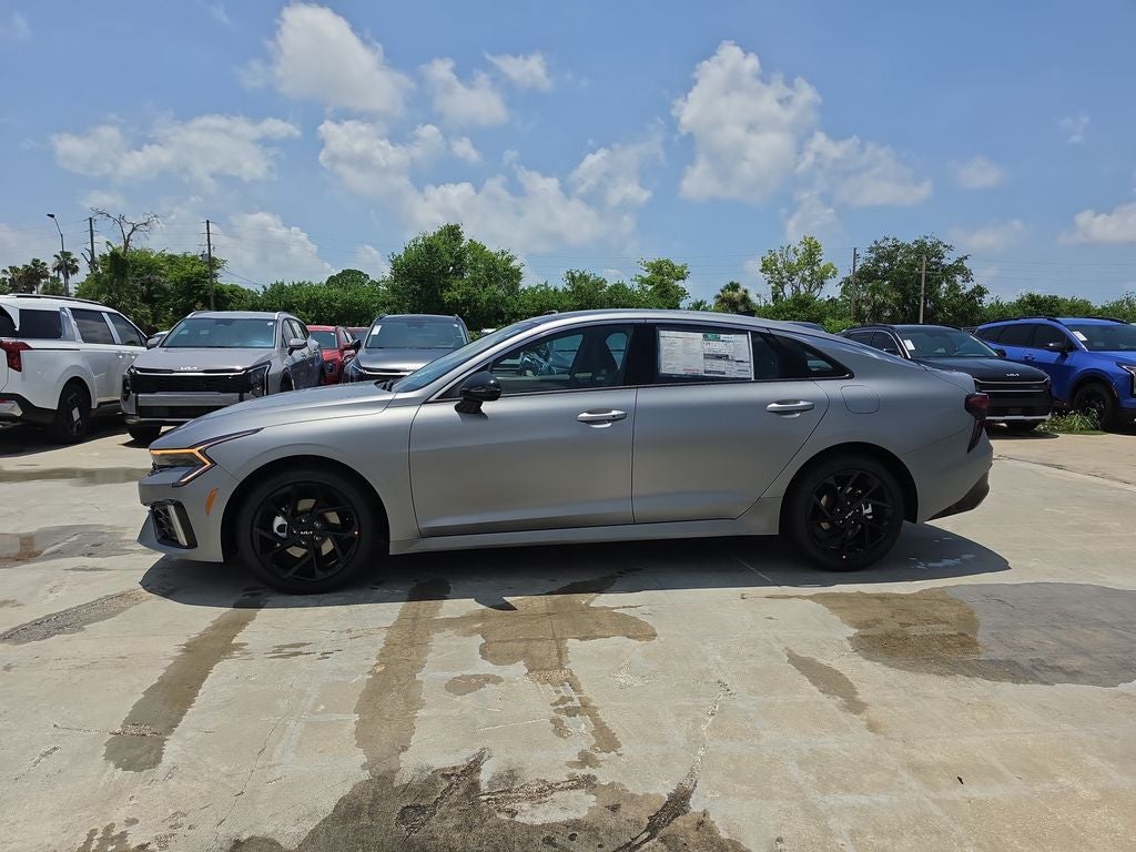 2026 Kia K5 GT-Line