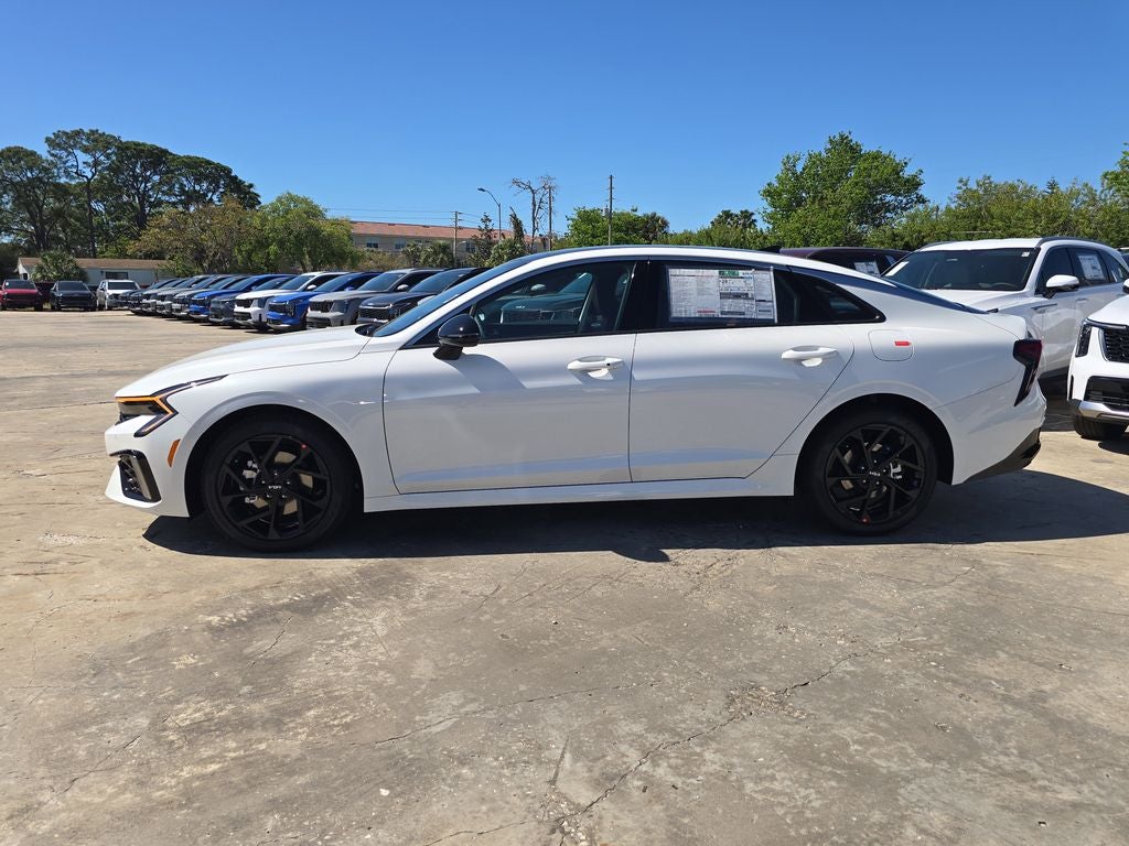 2026 Kia K5 GT-Line